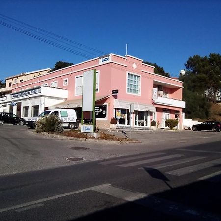 Residencial O Ninho Do Pinhal Hotell Bombardeira Exteriör bild