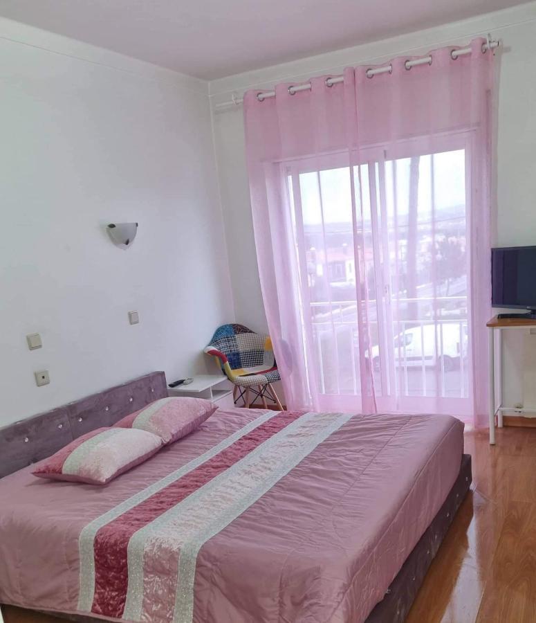 Residencial O Ninho Do Pinhal Hotell Bombardeira Exteriör bild